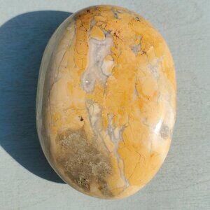 Maligano Jasper Palm Pillow Stone (M1)